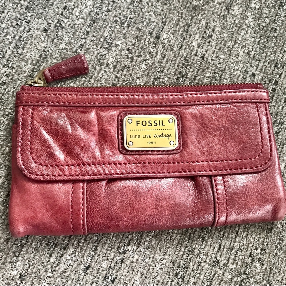 Red Leather Fossil Wallet Distressed - image 1